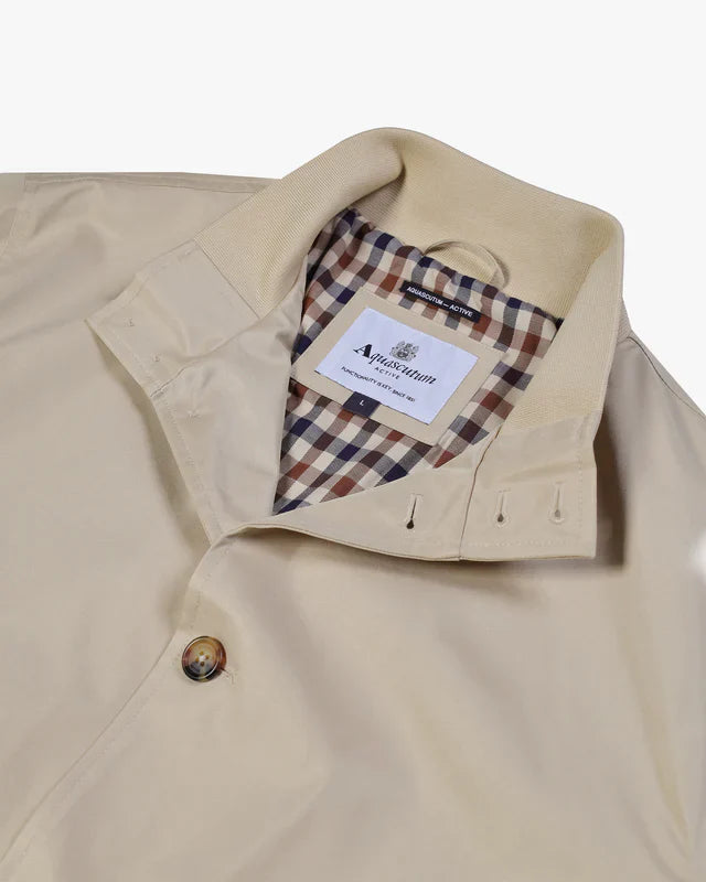Aquascutum