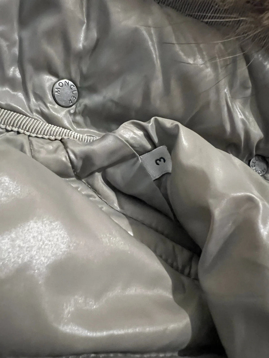 Moncler Armoise Women’s Puffer Jacket