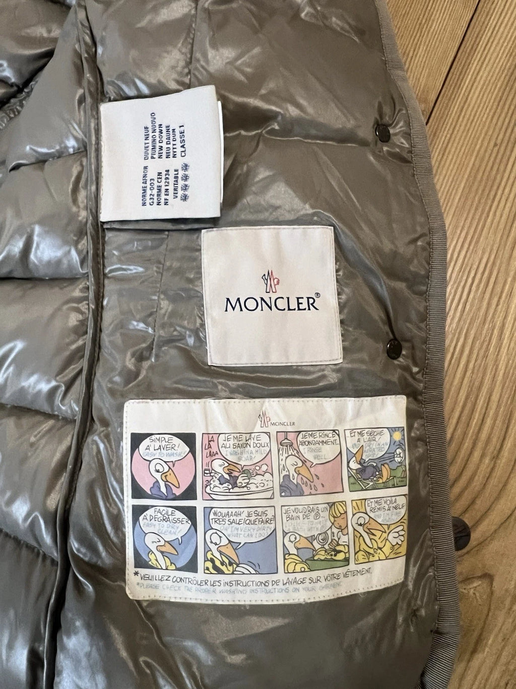 Moncler Armoise Women’s Puffer Jacket